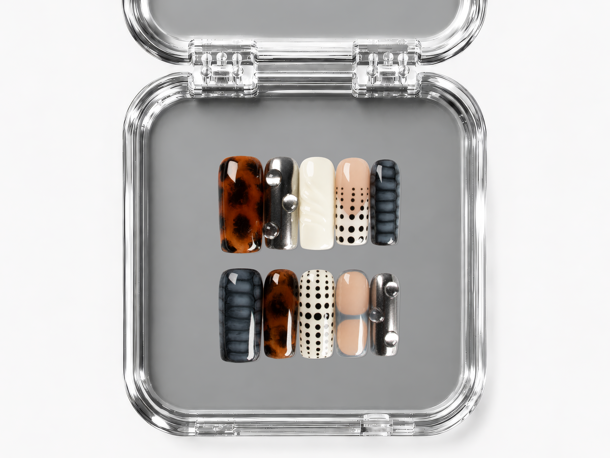 MUSE, square press-on nails, medium length, 3D, animal print, chrome, polka dots, view 4