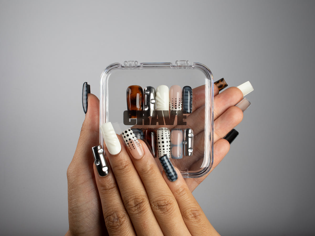 MUSE, square press-on nails, medium length, 3D, animal print, chrome, polka dots, view 5