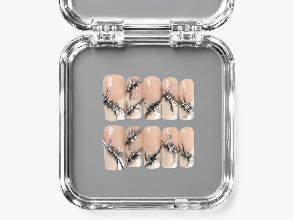 NO TRESPASSING, press on nails square, longueur medium, 3D, French, vue 4