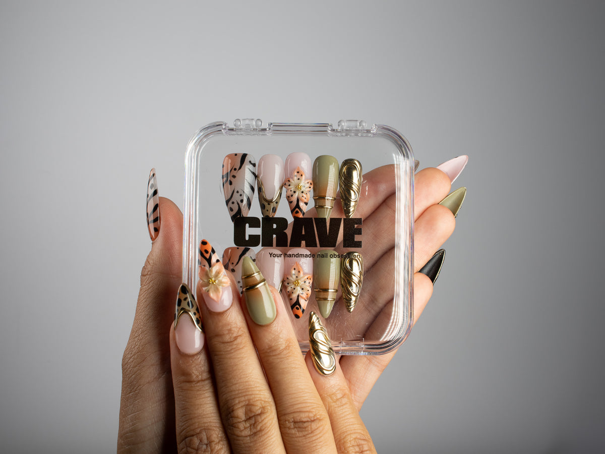 OASIS, stiletto press-on nails, medium length, 3D, animal print, chrome, view 5