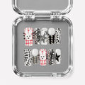 PRETTY LITTLE CHAOS, press on nails square, longueur medium, 3D, chrome, pois, vue 1