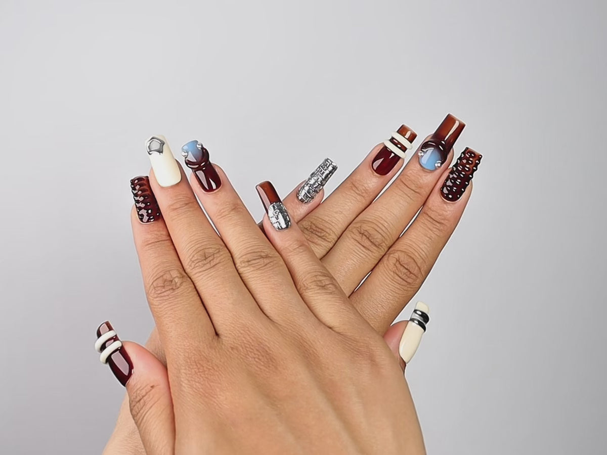 SADDLE, square press-on nails, medium length, 3D, chrome, video