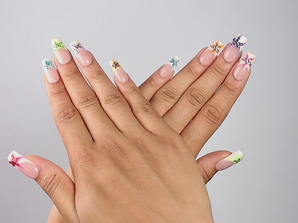 SUGAR SATELLITE, square press-on nails, medium length, 3D, French tip, video
