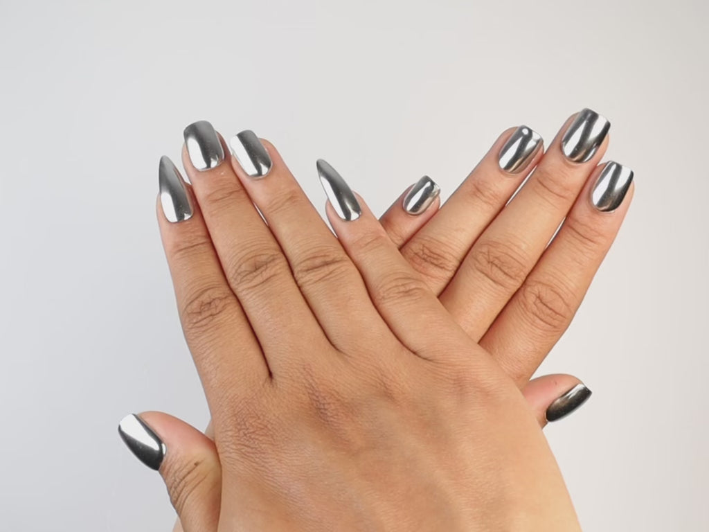 LAST KISS, square press-on nails, short length, chrome, video