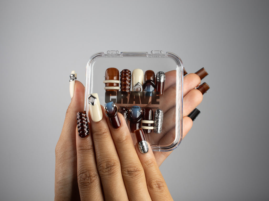 SADDLE, square press-on nails, medium length, 3D, chrome, view 5