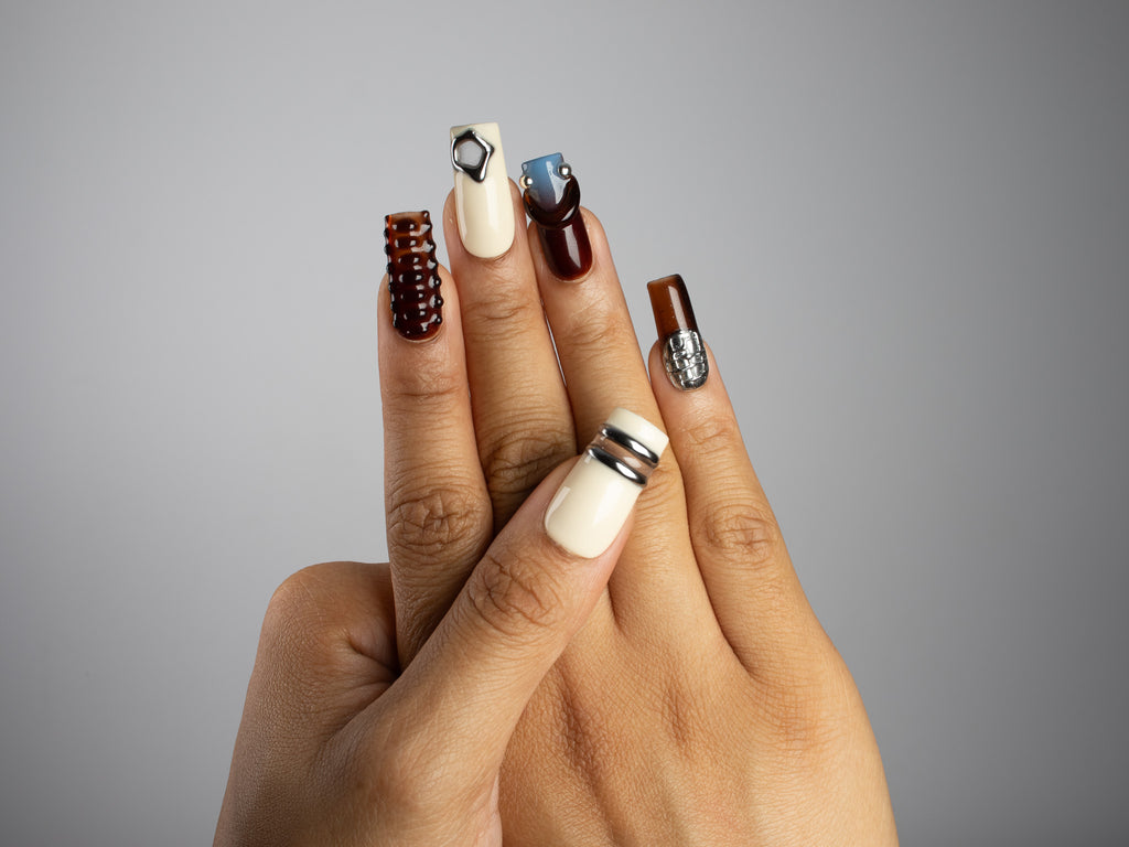 SADDLE, square press-on nails, medium length, 3D, chrome, view 8
