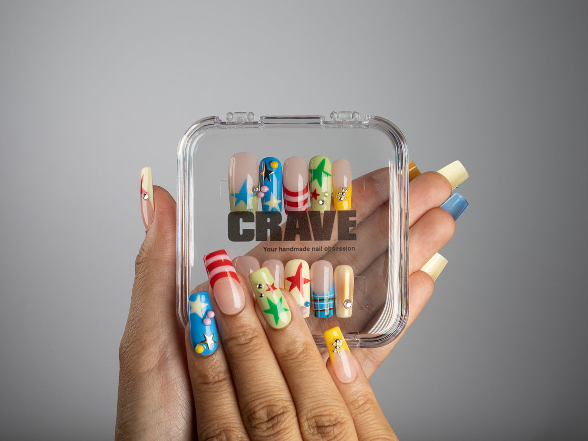 SHOW AND TELL, square press-on nails, medium length, 3D, French tip, view 5