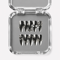 SILVER TROUBLE, press on nails stiletto, longueur medium, 3D, chrome, vue 1