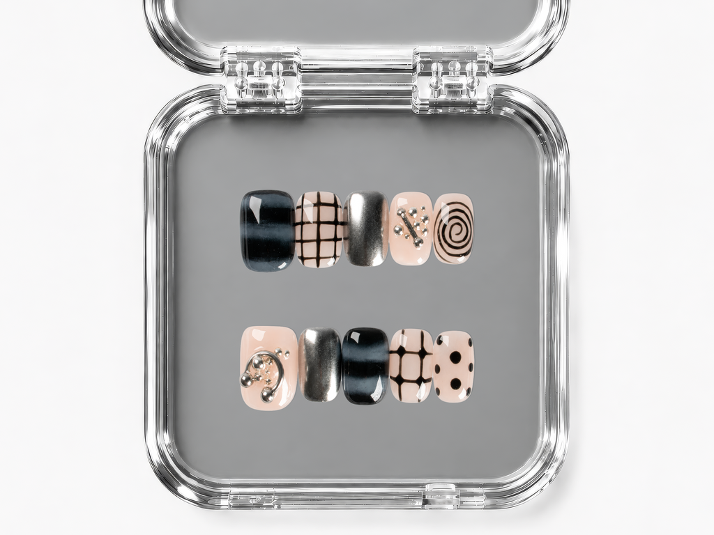 SOFT STATIC, square press-on nails, short length, 3D, chrome, polka dots, view 4