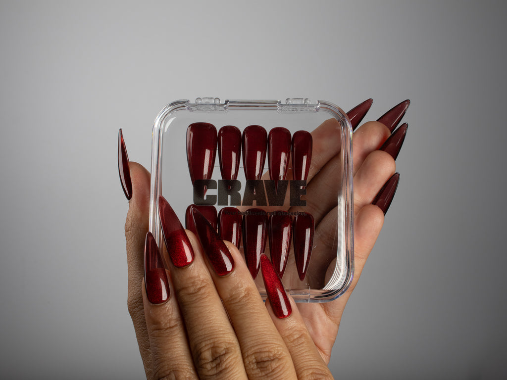 STAGE KISS, stiletto press-on nails, long length, cat-eye, view 5